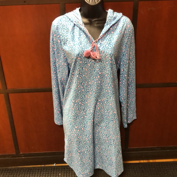 Women’s Long Sleeve Hooded Nightshirt - Picture 6 of 7